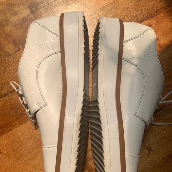 Nine West white lace up shoe - Picture 5 of 8